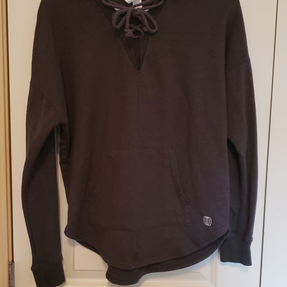 Ellie light weight pull over hoodie